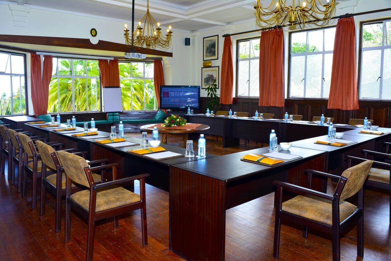 Outspan Hotel Nyeri Dış mekan fotoğraf